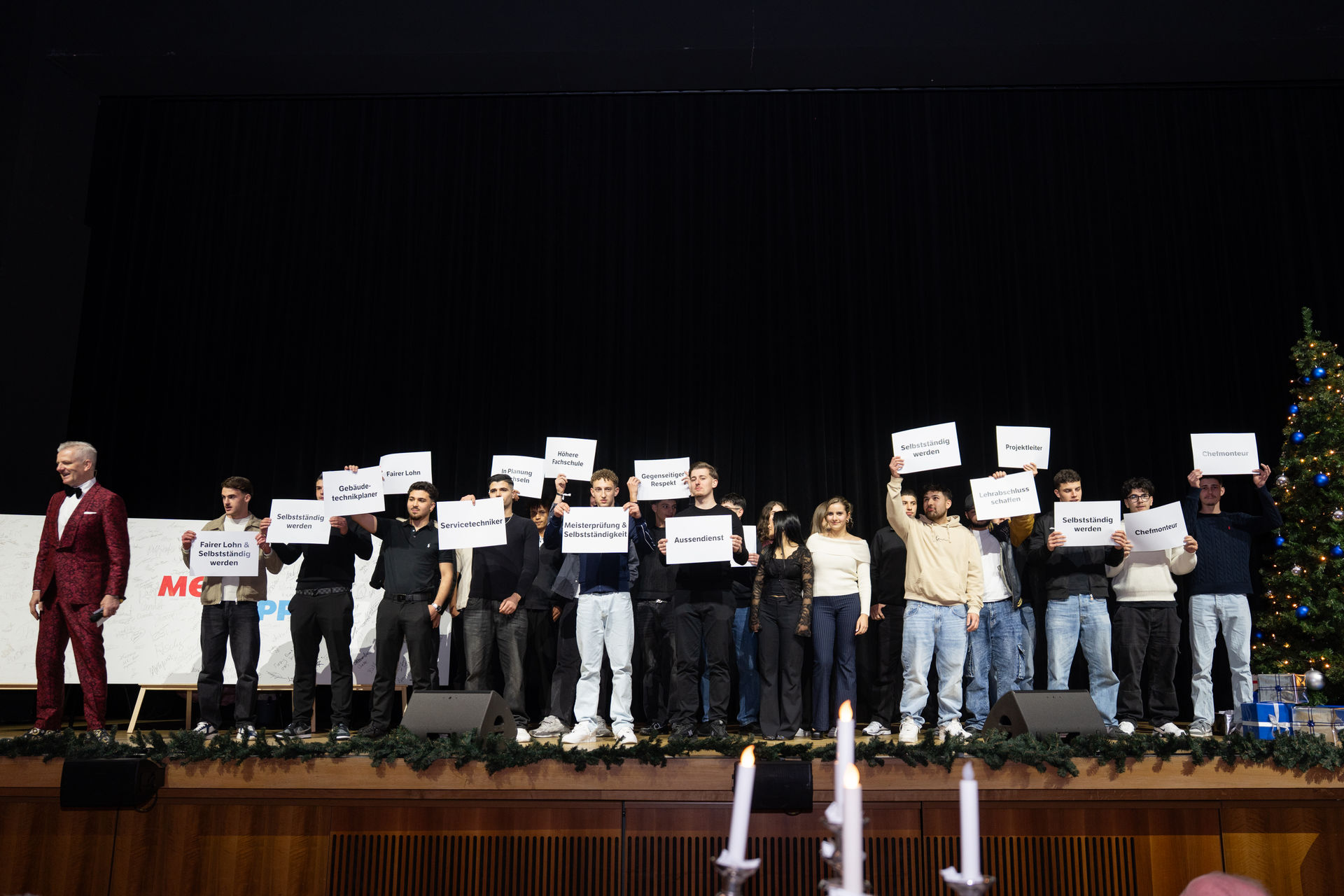 187 251128 Meier Kopp Weihnachtsanlass 187